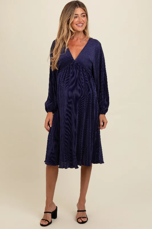 Chic for every occasion and style   Navy Pleated Deep V-Neck Maternity Midi Dress
