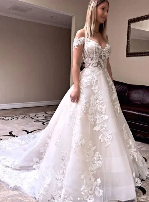 Look and feel your best in our women’s wear White lace tulle long prom dress, white evening dress cg14824 Look and feel your best in our women’s wear White lace tulle long prom dress, white evening dress cg14824