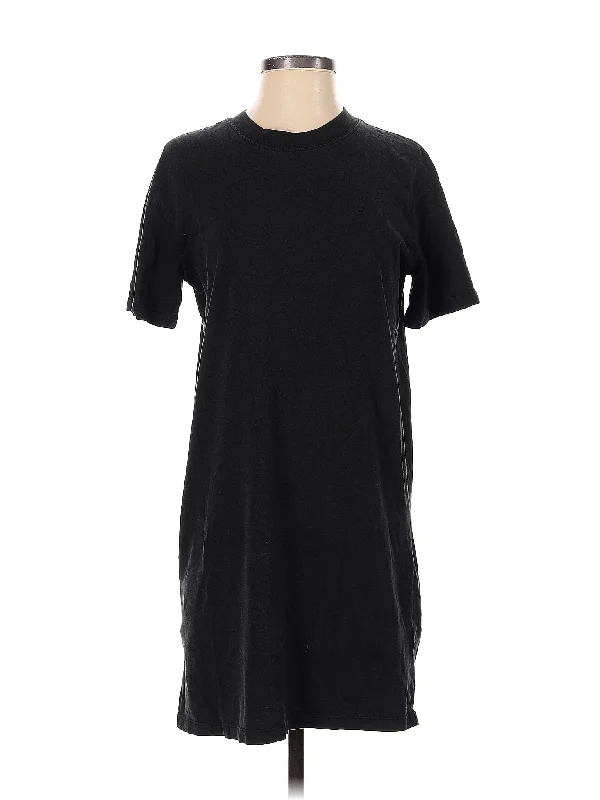 Classic pieces for a timeless wardrobe   Casual Dress