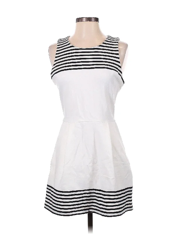 Bold and beautiful clothing for every woman   Casual Dress