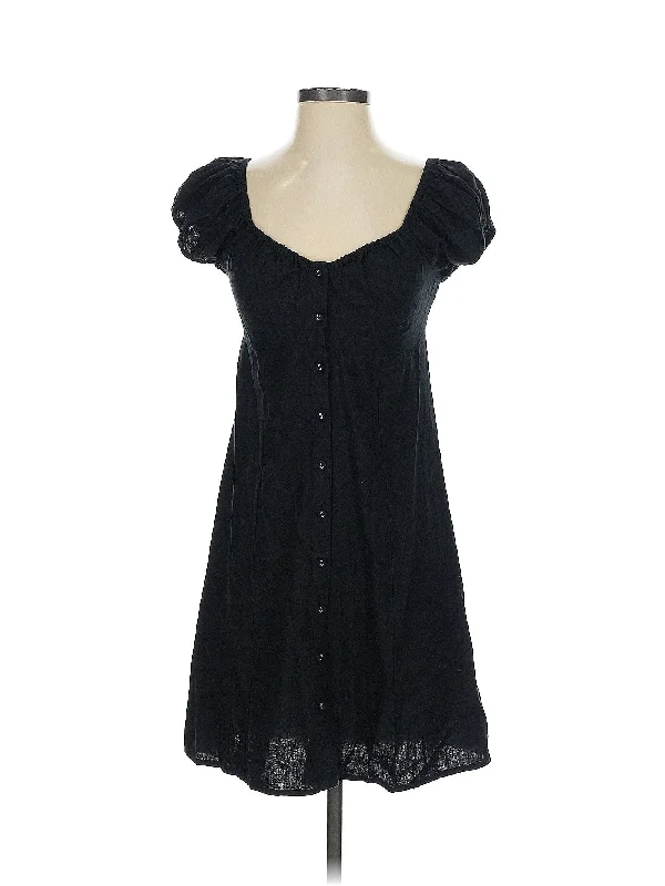 Fashionable clothing that fits every occasion   Casual Dress