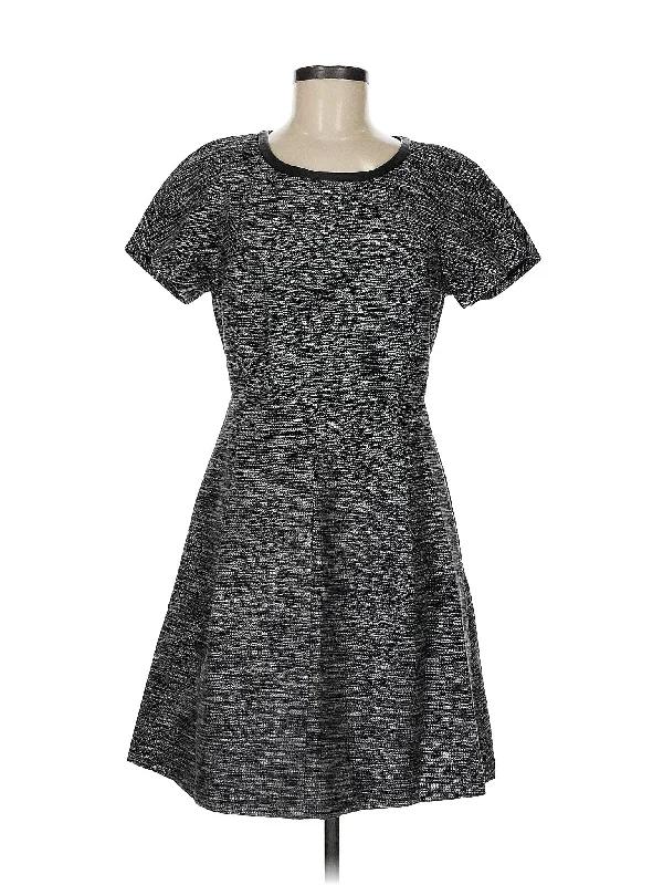 Luxurious fabrics and modern designs for women   Casual Dress