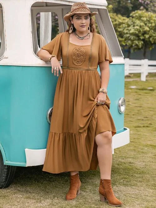 Women’s clothing to inspire confidence and beauty Plus Size Square Neck Short Sleeve Ruffle Hem Dress Women’s clothing to inspire confidence and beauty Plus Size Square Neck Short Sleeve Ruffle Hem Dress