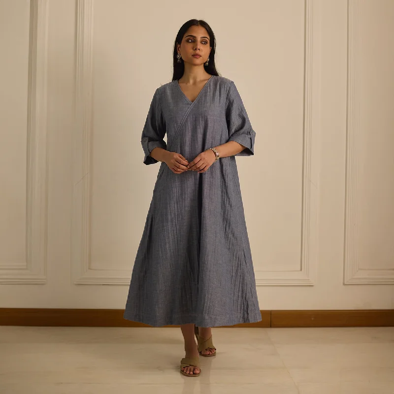 Feminine and fashionable clothing for every wardrobe Cotton Blue Dress for Women | V-Neck Feminine and fashionable clothing for every wardrobe Cotton Blue Dress for Women | V-Neck