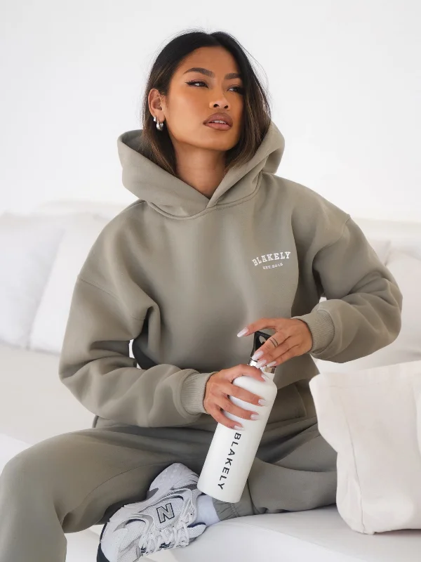 Feminine fashion to express your unique style   Heritage Oversized Hoodie - Olive