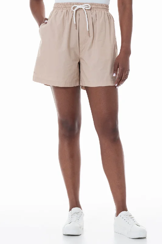 Timeless clothing pieces every woman should own   Pull On Shorts _ 151989 _ Stone