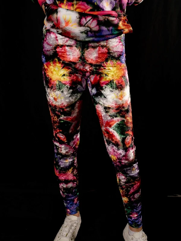 Classic pieces for a timeless wardrobe   Sacred Bloom Tights