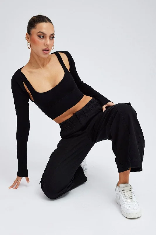 Trendy women’s clothing with a modern twist   Black Cargo Pants Mid Rise