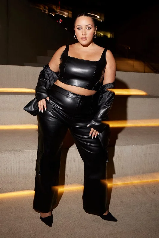 Refresh your wardrobe with high-quality women’s fashion Black Cargo Pants Straight Fit High Rise Faux Leather Refresh your wardrobe with high-quality women’s fashion Black Cargo Pants Straight Fit High Rise Faux Leather