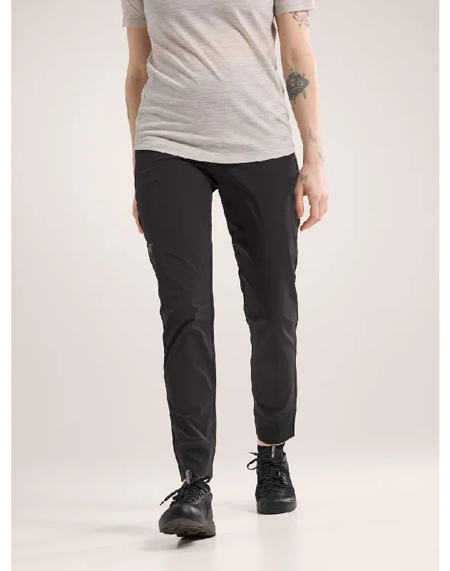 Timeless clothing pieces every woman should own   Gamma Hybrid Pant Women's