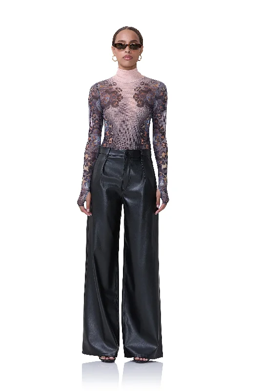 Refresh your wardrobe with trendy women’s apparel   Turner Trouser - Noir