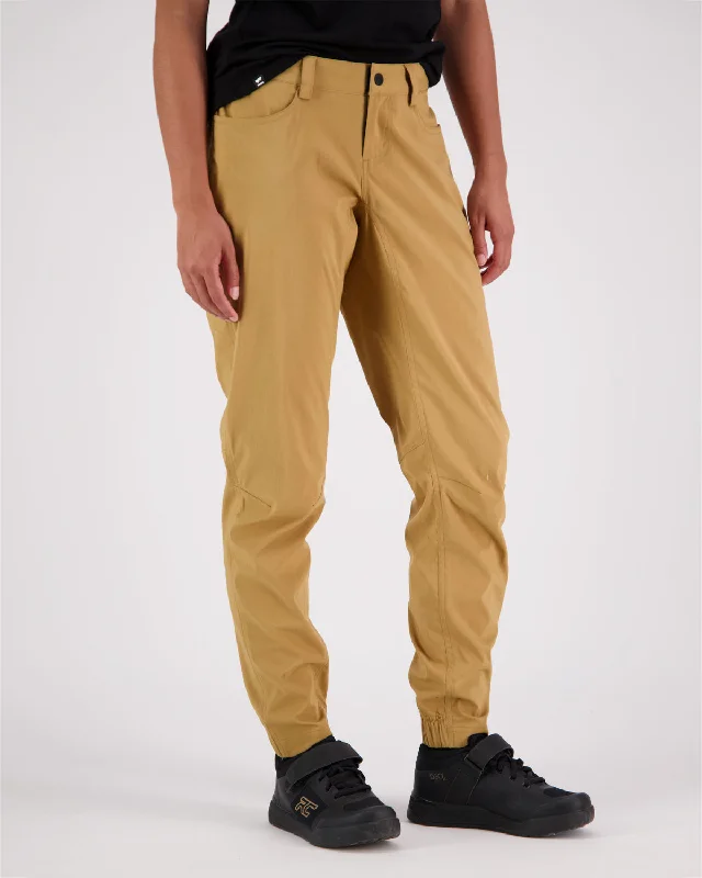 Sustainable fashion for stylish women   Virage Bike Pants - Cumin