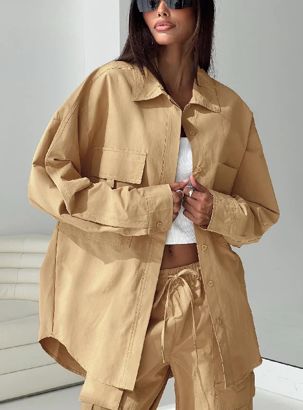 Stylish women’s clothing designed for comfort   Bilbury Cargo Shacket Caramel