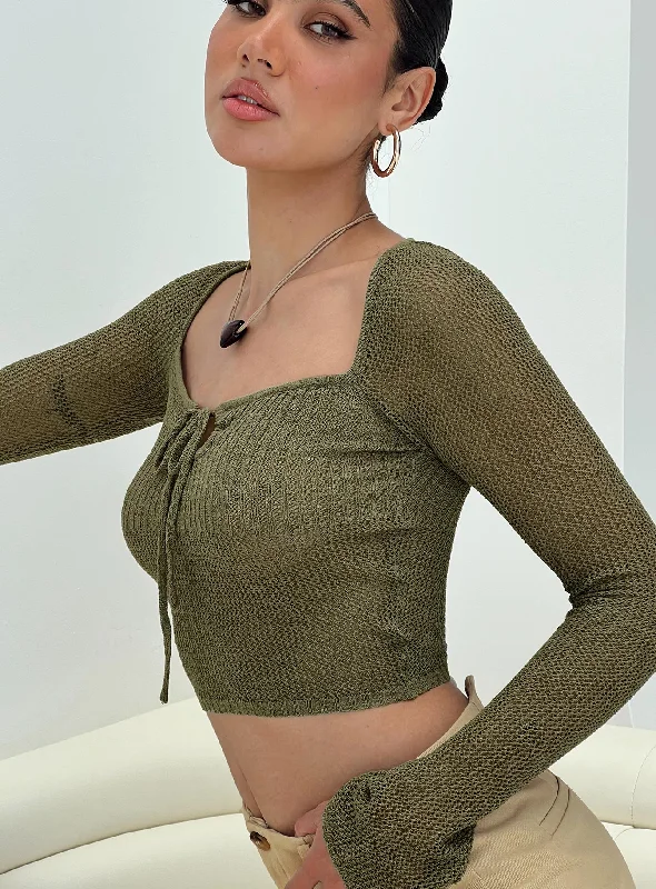 A perfect wardrobe for fashionable women   Tyren Top Green